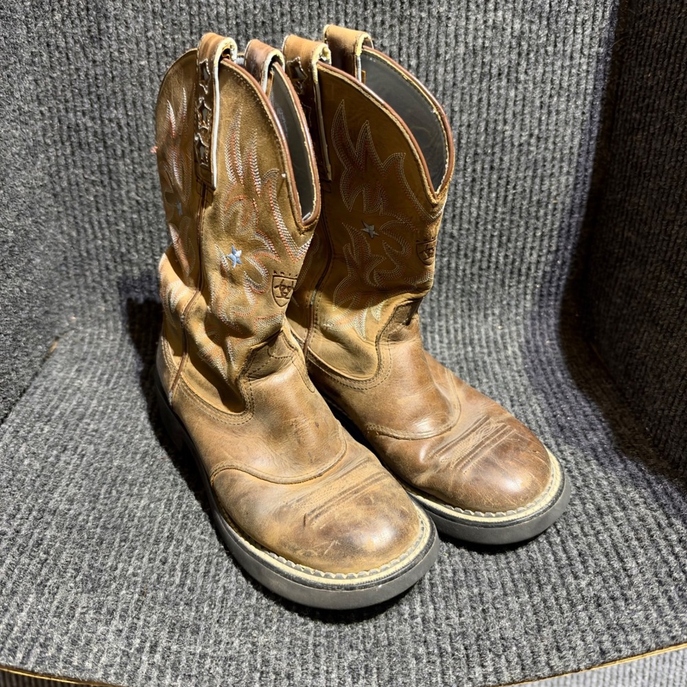 Ariat Fatbaby Western Boots Womens 7.5B Brown Leather Embroidered Star 16720